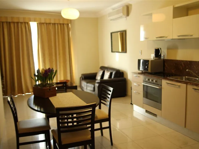 Onyx Apartments Saint Julian's Apart Otel